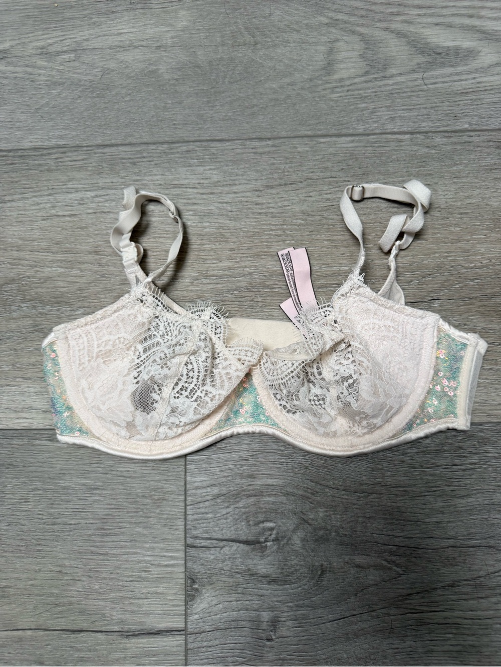 Victoria's Secret Cream Lace Bra with Mint Sequin Trim